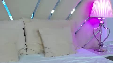 Ivy online show from July 9, 8:44 pm