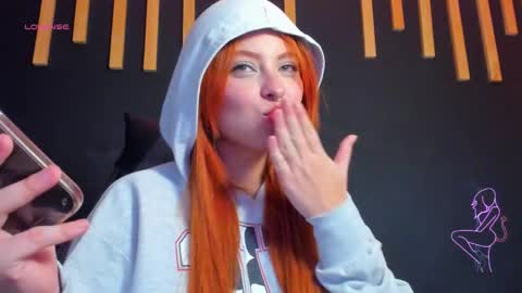 hot izys online show from October 25, 6:10 am