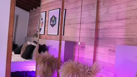 izzywild1 online show from November 19, 11:21 am