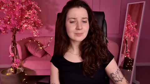 Snapshot of jackiebard chatting on September 25, 1:21 pm Jackie Byrd online show from September 25, 1:21 pm
