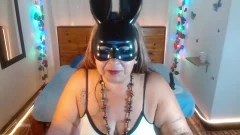 JackieMilf  online show from November 19, 3:34 pm