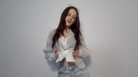 Lisa online show from January 9, 1:37 pm