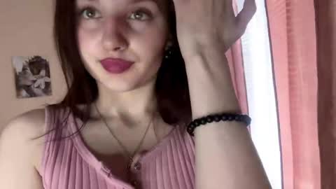 Lillian online show from May 3, 5:44 am