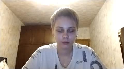 Mary online show from October 19, 2:08 pm