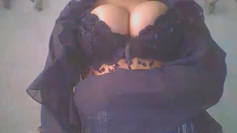 jacqueline_fernandez online show from March 19, 7:02 am