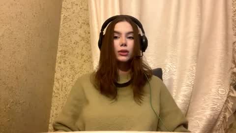 Adeline online show from October 16, 3:14 pm
