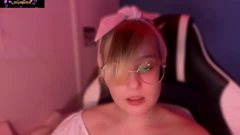 Snapshot of jacywinslat chatting on March 10, 9:51 pm jacywinslat online show from March 10, 9:51 pm