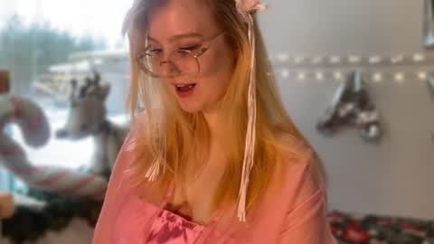 Snapshot of jacywinslat chatting on January 16, 10:42 am jacywinslat online show from January 16, 10:42 am