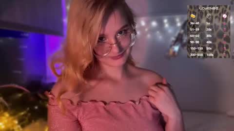 Snapshot of jacywinslat chatting on February 8, 11:02 pm jacywinslat online show from February 8, 11:02 pm