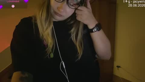 jacywinslat online show from June 28, 3:07 pm