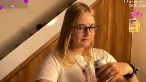jacywinslat online show from July 24, 1:58 am