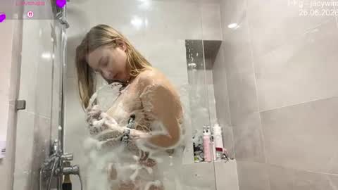 jacywinslat online show from June 26, 1:34 pm