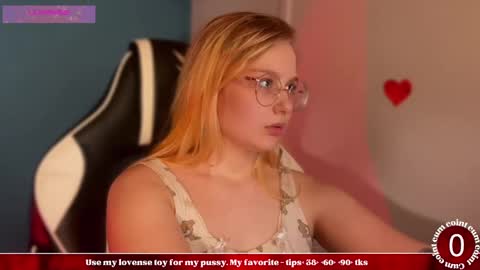Snapshot of jacywinslat chatting on February 13, 9:06 pm jacywinslat online show from February 13, 9:06 pm