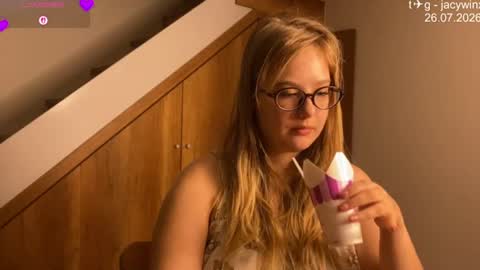 jacywinslat online show from July 26, 9:11 pm