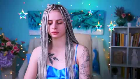 Snapshot of jade_castle chatting on December 14, 1:17 am jade_castle online show from December 14, 1:17 am