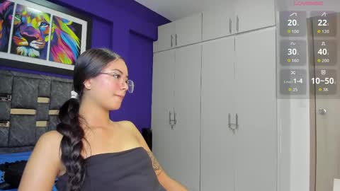 jade_lovv online show from May 15, 1:25 pm
