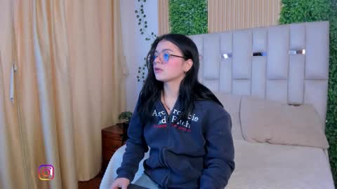 ade online show from March 3, 12:44 pm