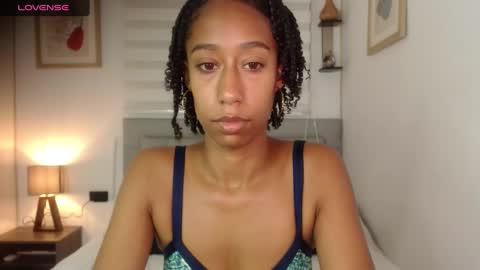 Snapshot of jade_obi chatting on February 3, 2:45 pm Jade smile online show from February 3, 2:45 pm