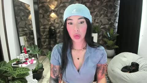 Jade  independent model online show from February 5, 12:17 pm