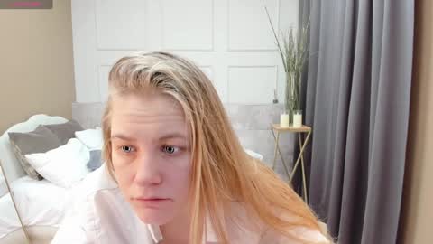 Jade online show from January 22, 9:11 pm