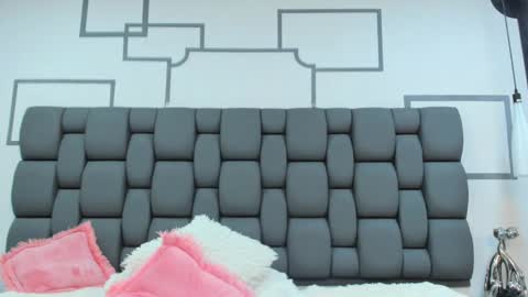 Snapshot of jade_squirt chatting on October 1, 6:13 pm Jade online show from October 1, 6:13 pm