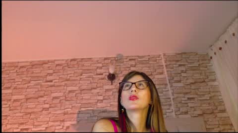 jade white  online show from April 28, 12:20 pm