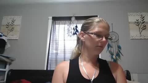 JadeLuv online show from August 5, 5:08 pm
