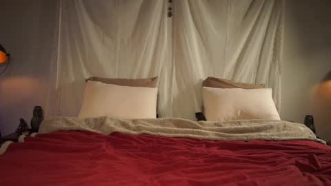 Jade online show from March 8, 12:53 am