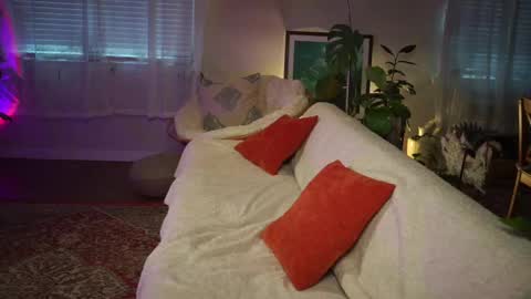 Jade online show from February 22, 1:11 am