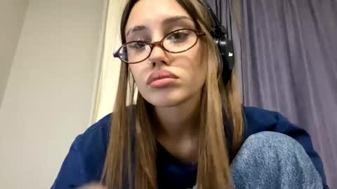 Milena online show from September 13, 11:35 pm