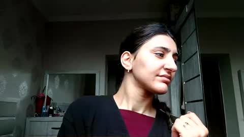 Niki online show from May 1, 10:18 am