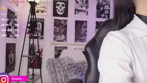 Jennifer online show from July 11, 9:48 pm