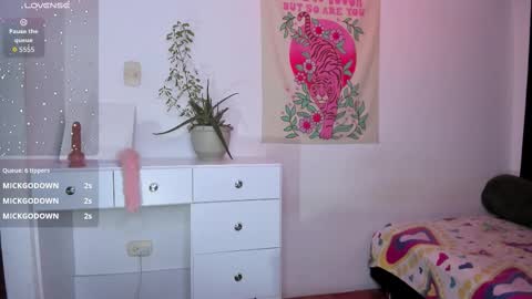 Jane online show from December 3, 5:32 am