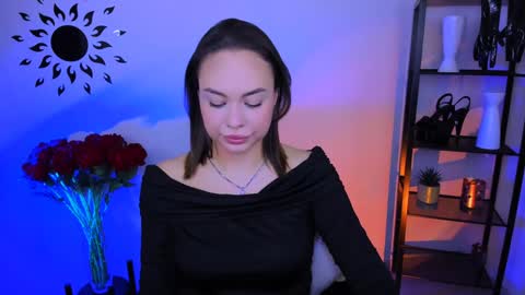 janewyatt online show from January 27, 4:30 am