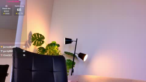 Janne online show from June 12, 3:03 am
