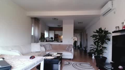 jaqueline88 online show from December 5, 6:46 am