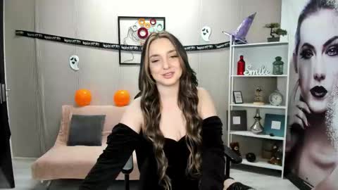 JaquelinLaurent online show from October 29, 9:50 pm