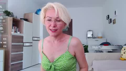 Jasmin room for people 40 online show from April 29, 1:25 pm