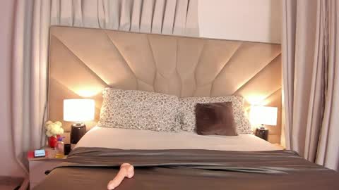 jasmin_melons online show from June 10, 3:28 am