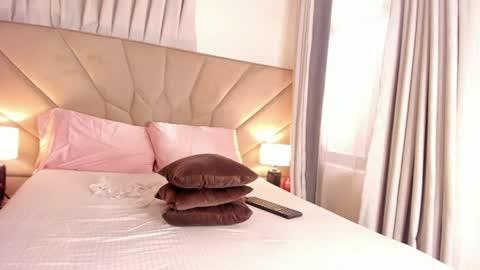 jasmin_melons online show from June 21, 11:25 am