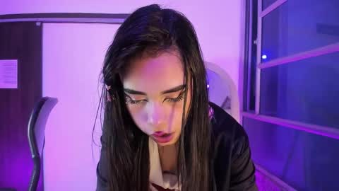 Snapshot of jasmin_skinny chatting on October 19, 3:41 am jasmin_skinny online show from October 19, 3:41 am