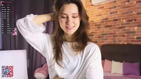 Chloe online show from October 23, 6:08 am