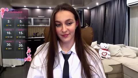 Jasmine online show from March 28, 8:19 pm
