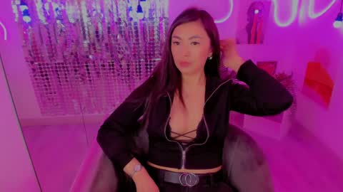 Snapshot of jasmine_magical chatting on January 29, 6:01 am Jasmine online show from January 29, 6:01 am