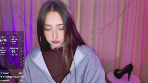 Jasmine online show from May 9, 5:42 am