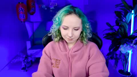 Snapshot of jasminemilko chatting on December 10, 5:07 am Jasmine online show from December 10, 5:07 am