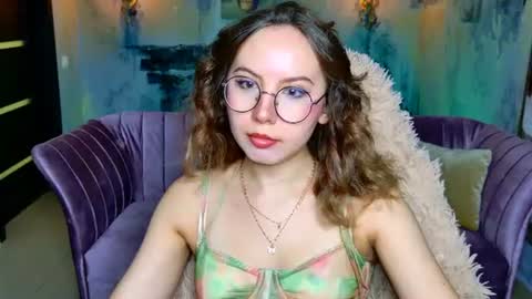 Jasmine online show from June 17, 5:09 am