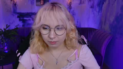 Snapshot of jasminemilko chatting on February 12, 5:15 am Jasmine online show from February 12, 5:15 am