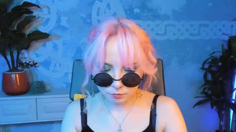Snapshot of jasminemilko chatting on January 23, 5:13 am Jasmine online show from January 23, 5:13 am