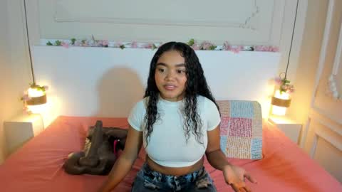 Snapshot of jasminerose7 chatting on October 4, 1:17 pm Jasmine Rose online show from October 4, 1:17 pm